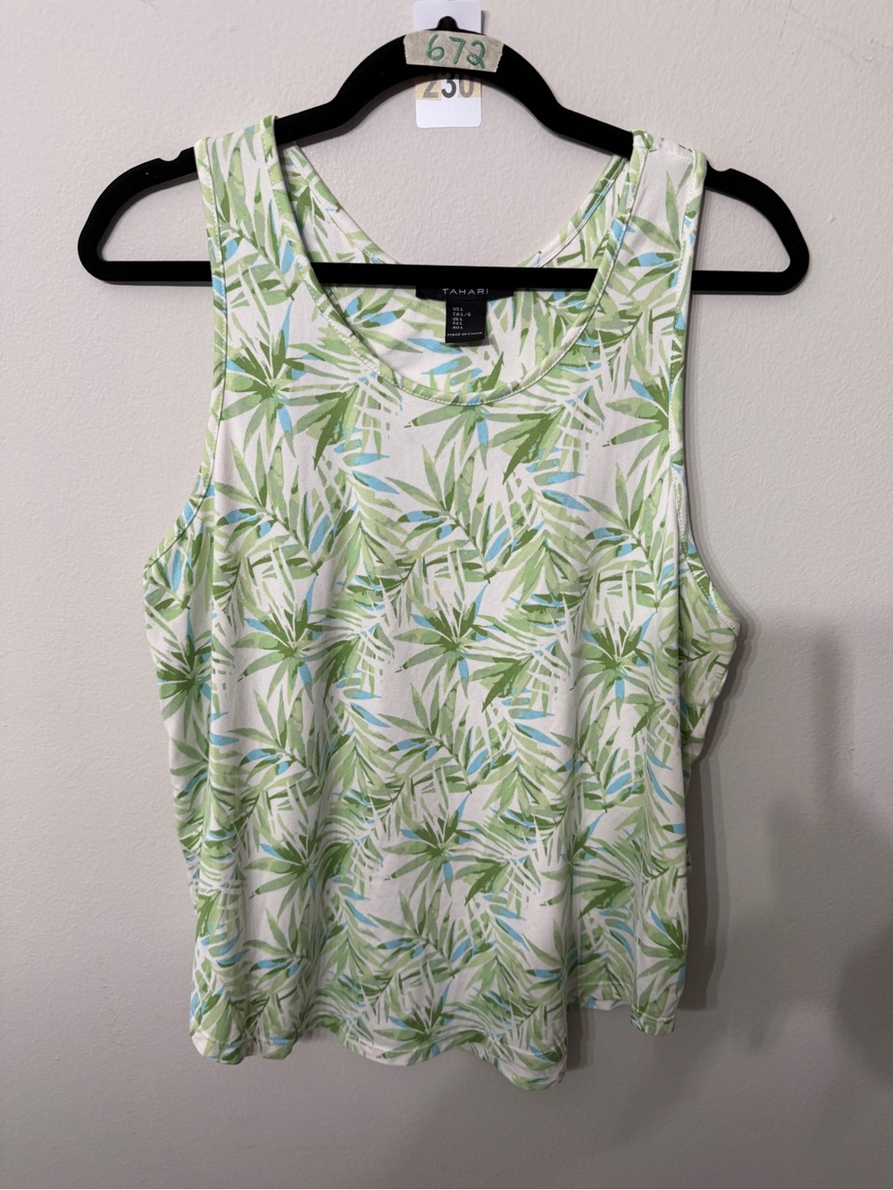 Tahari White Tank Top with Green Palm Print Size Large